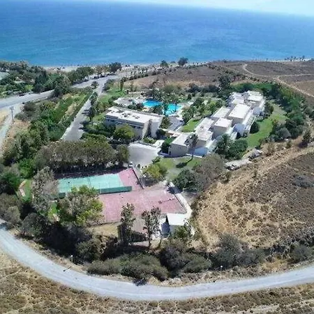 Otel Blue Lagoon Ocean 4*