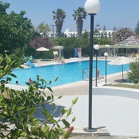 מלון Blue Lagoon Ocean פסאלידי