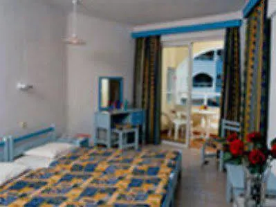 מלון Blue Lagoon Ocean 4*