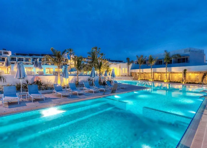 Blue Lagoon Ocean Hotel